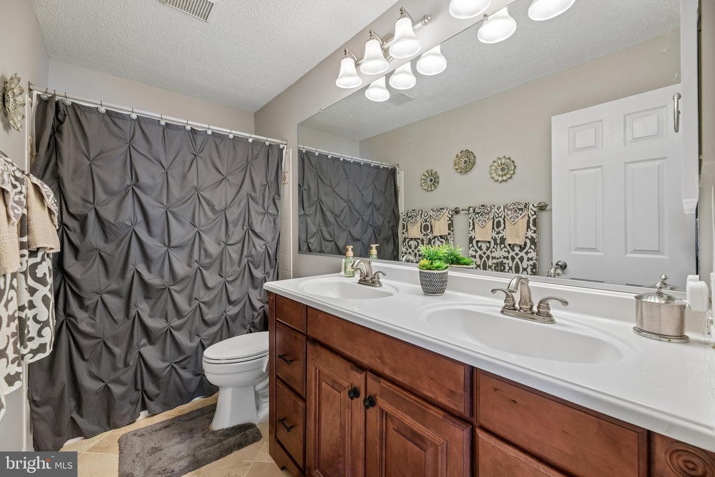7004 Green Spring Lane photo 42
