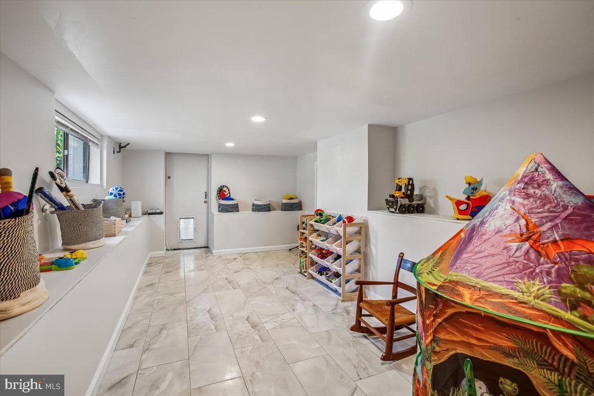 6813 Chestnut Avenue photo 24