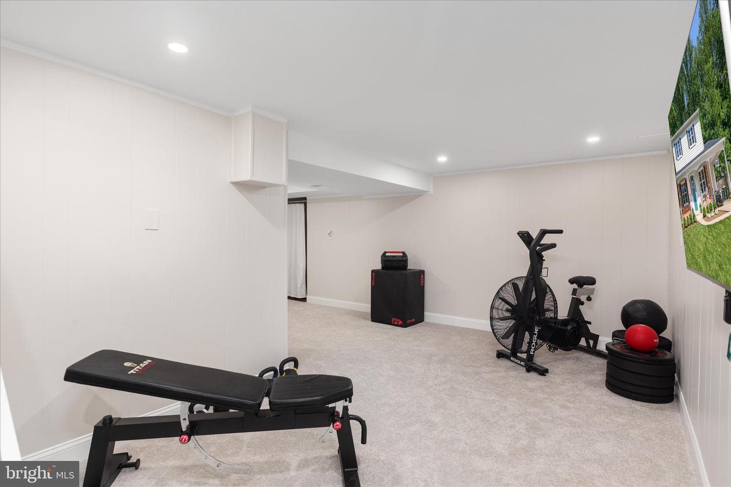 9100 Donna Dean Drive photo 39