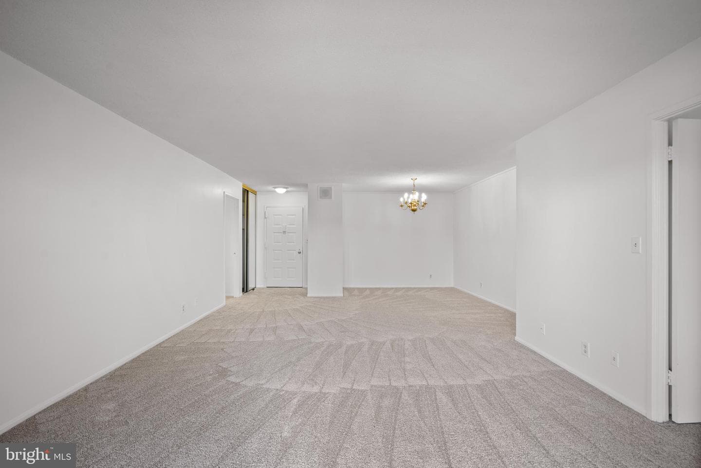 8340 Greensboro Drive #625 photo 12