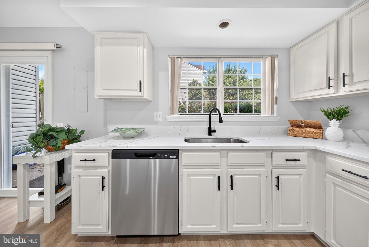 6576 Medinah Lane photo 3