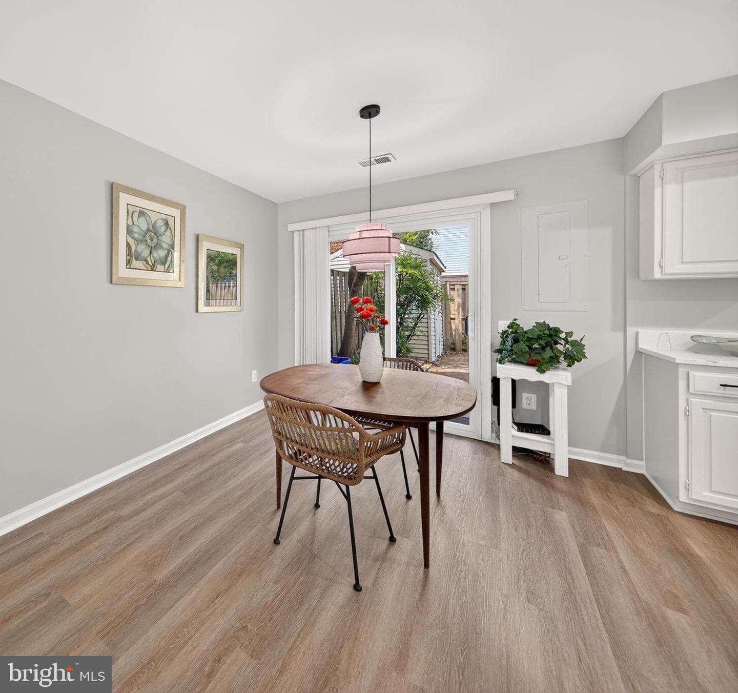 6576 Medinah Lane photo 7