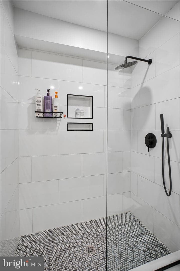 6924 Duke Drive photo 31