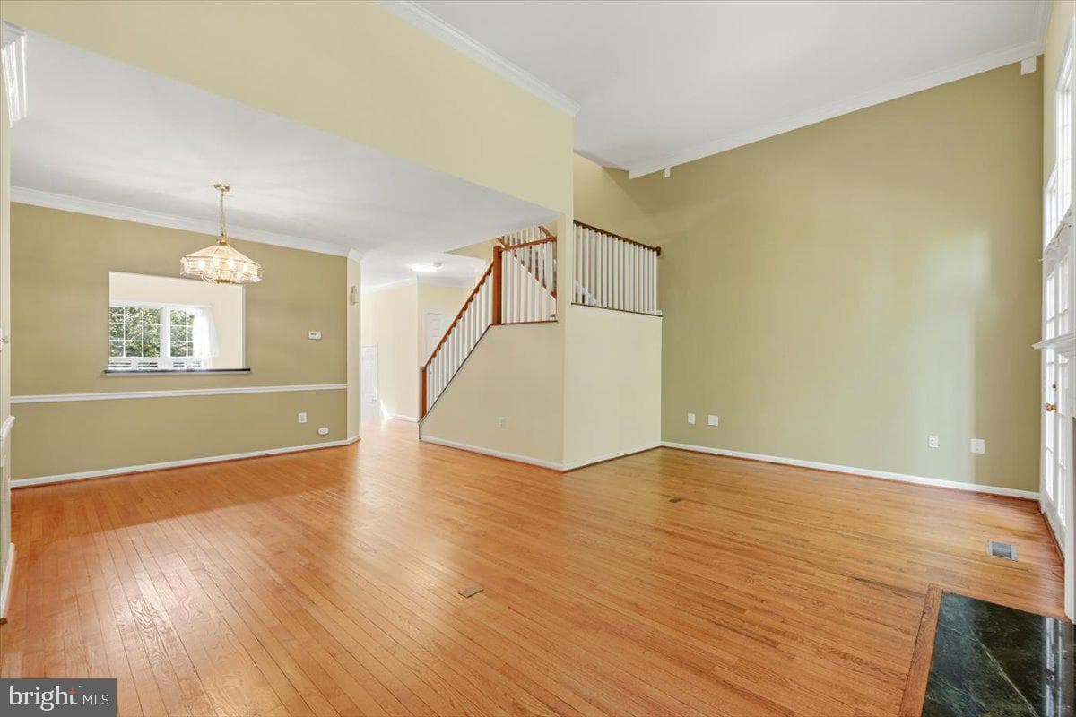 1213 Weatherstone Court photo 14