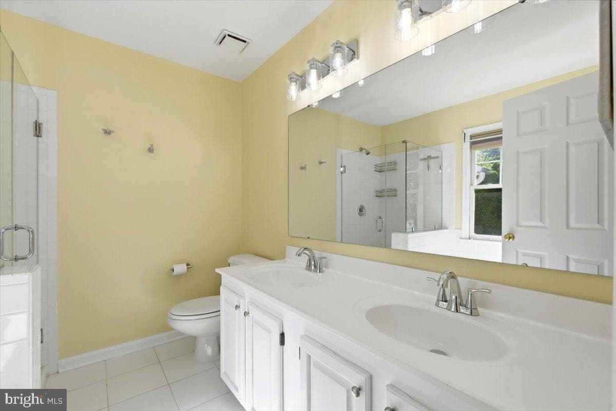 1213 Weatherstone Court photo 26