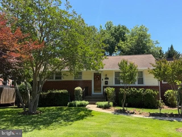 3419 Beechcraft Drive, Alexandria