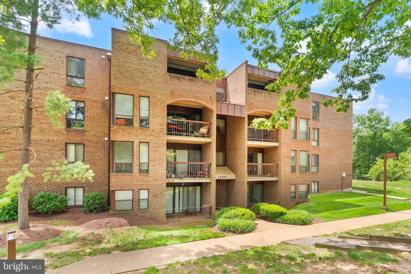 11200 Chestnut Grove Square #302, Reston