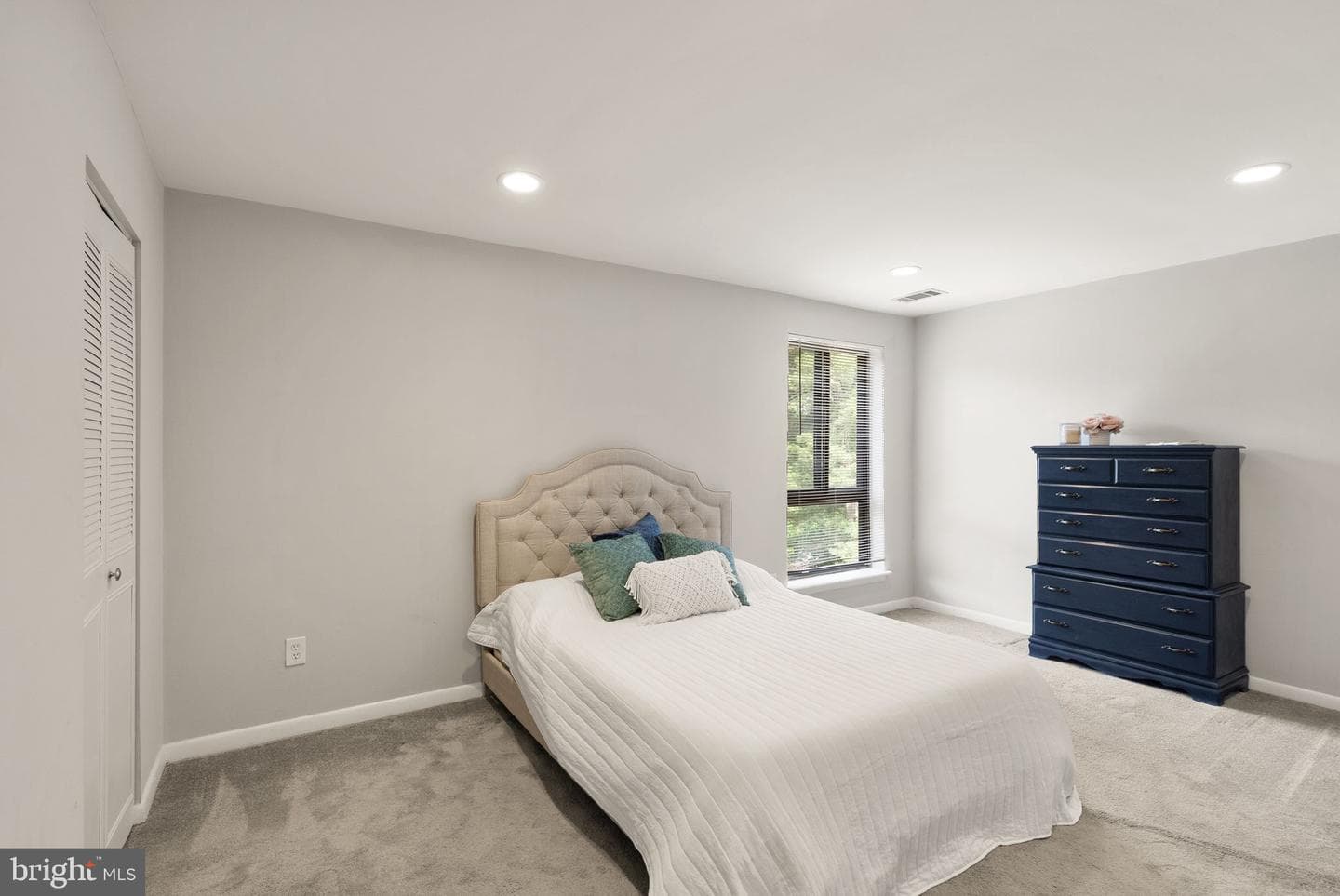 11200 Chestnut Grove Square #302 photo 13