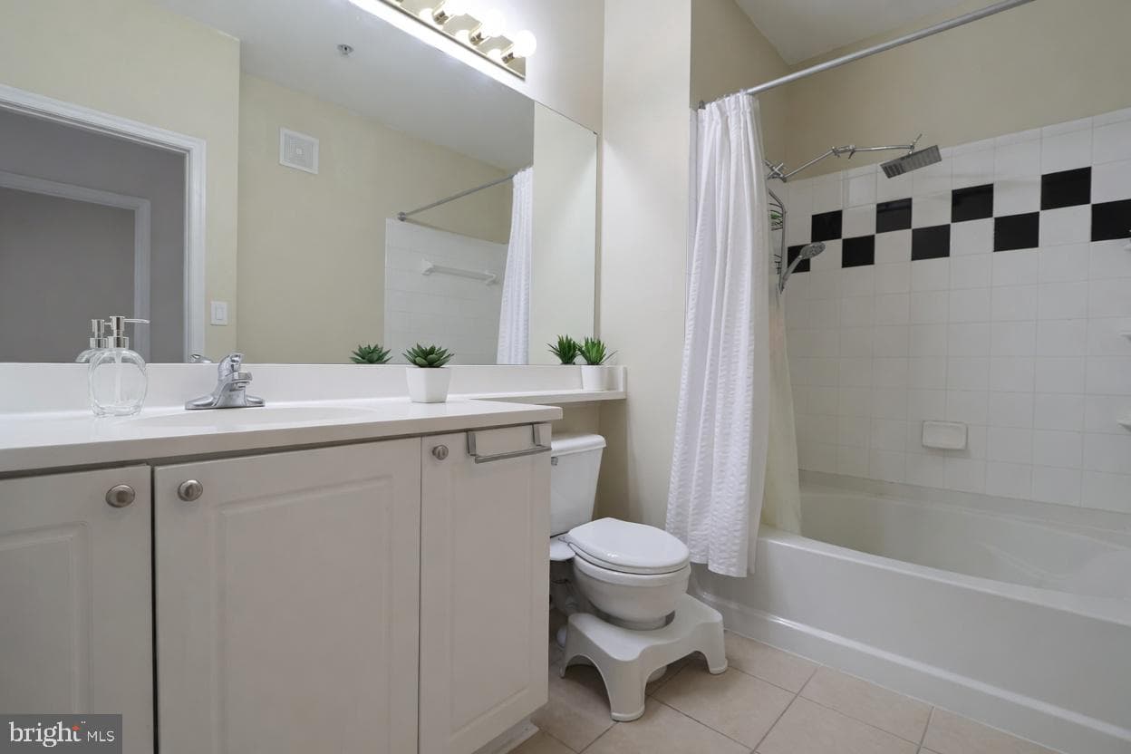 2765 Centerboro Drive #361 photo 12