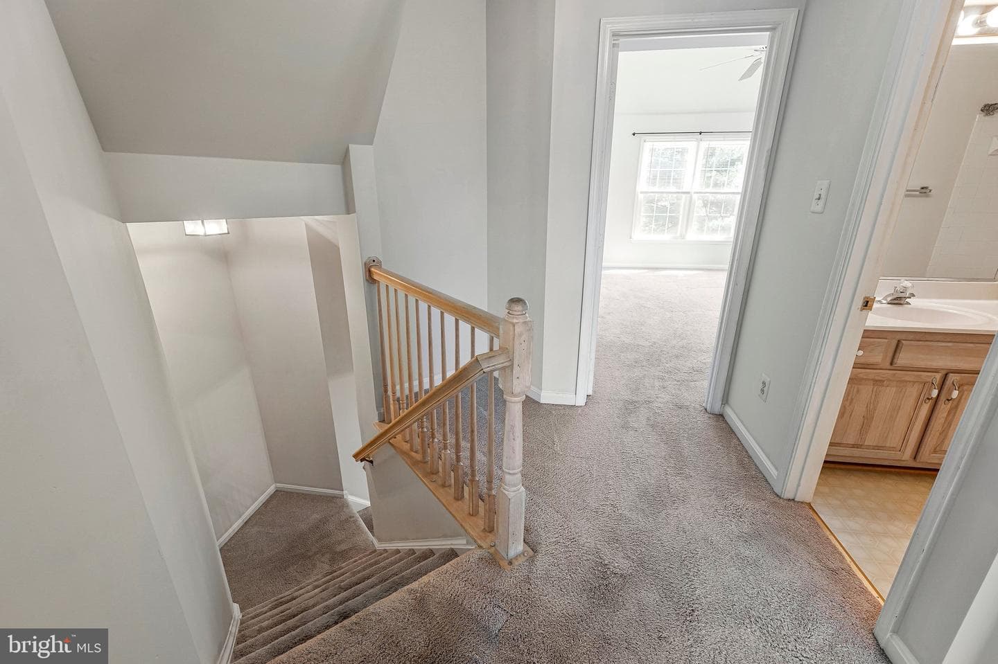 7059 Kings Manor Drive photo 23