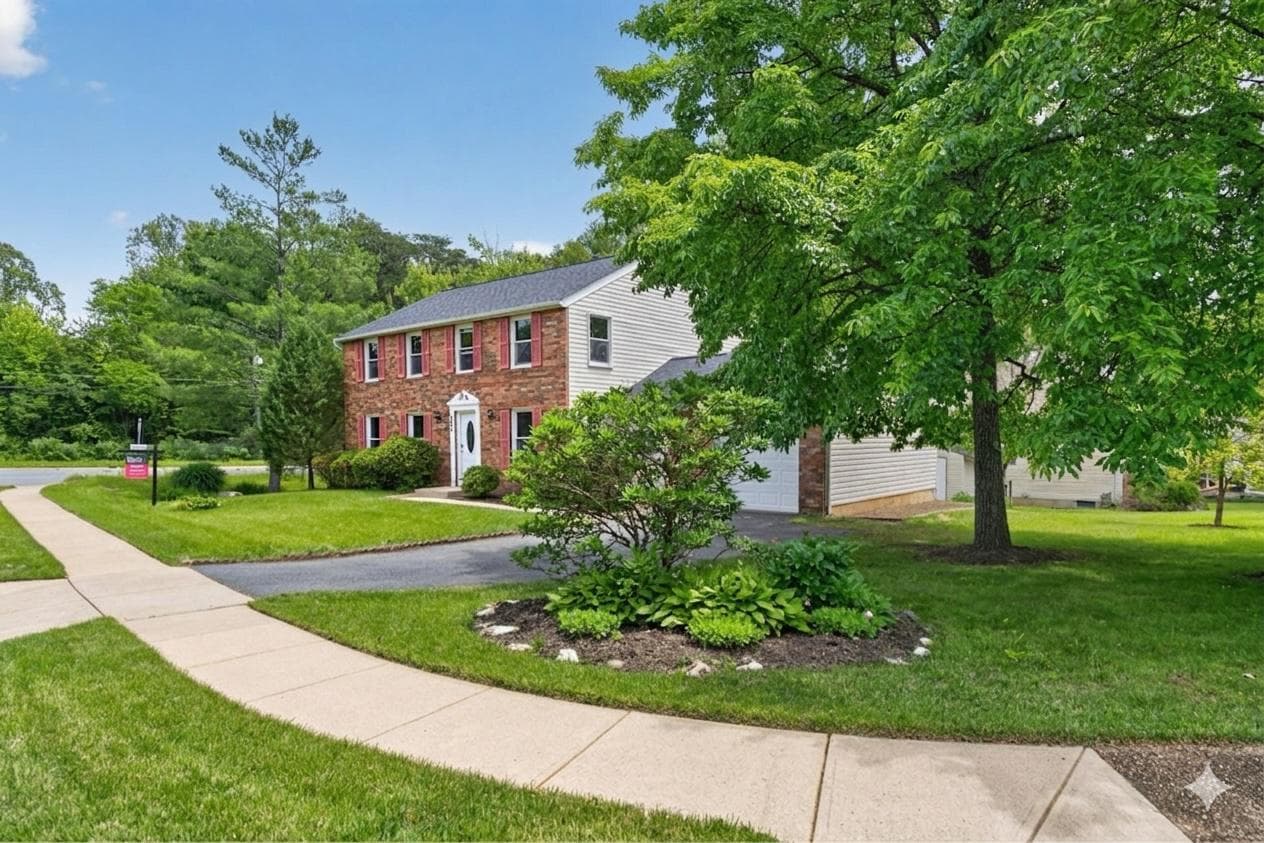 9501 Ironmaster Drive photo 4