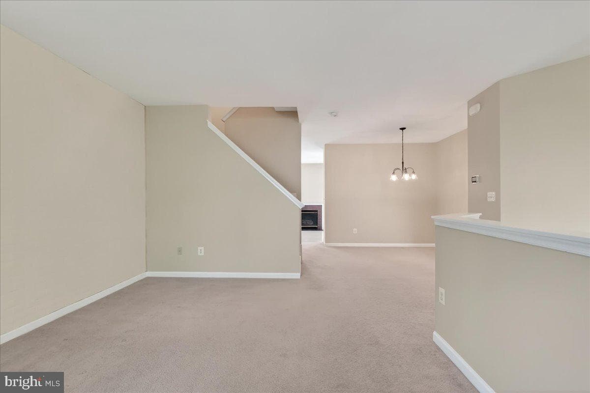 8506 Hallie Rose Place photo 12
