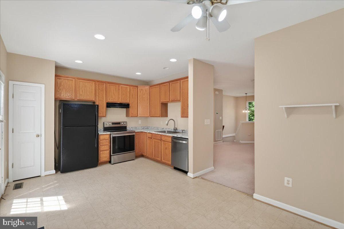 8506 Hallie Rose Place photo 20