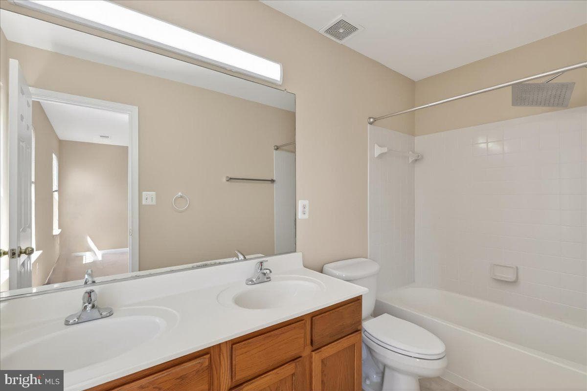 8506 Hallie Rose Place photo 27