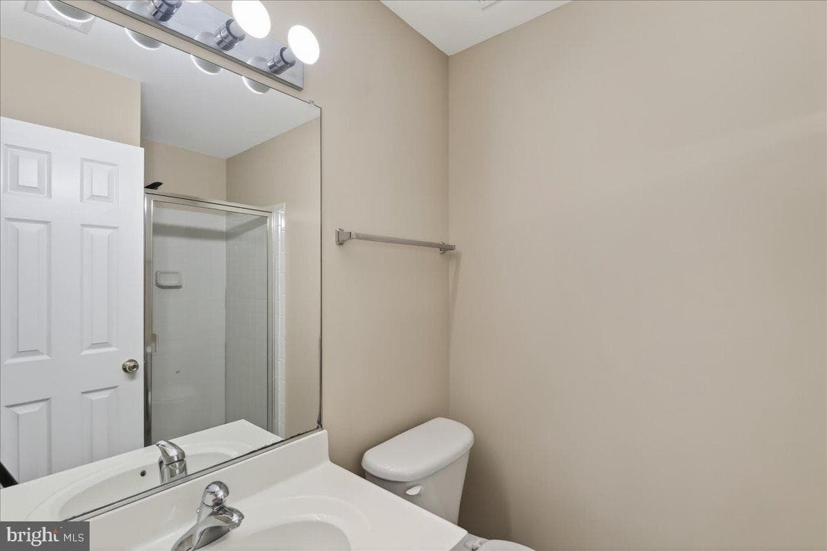 8506 Hallie Rose Place photo 41
