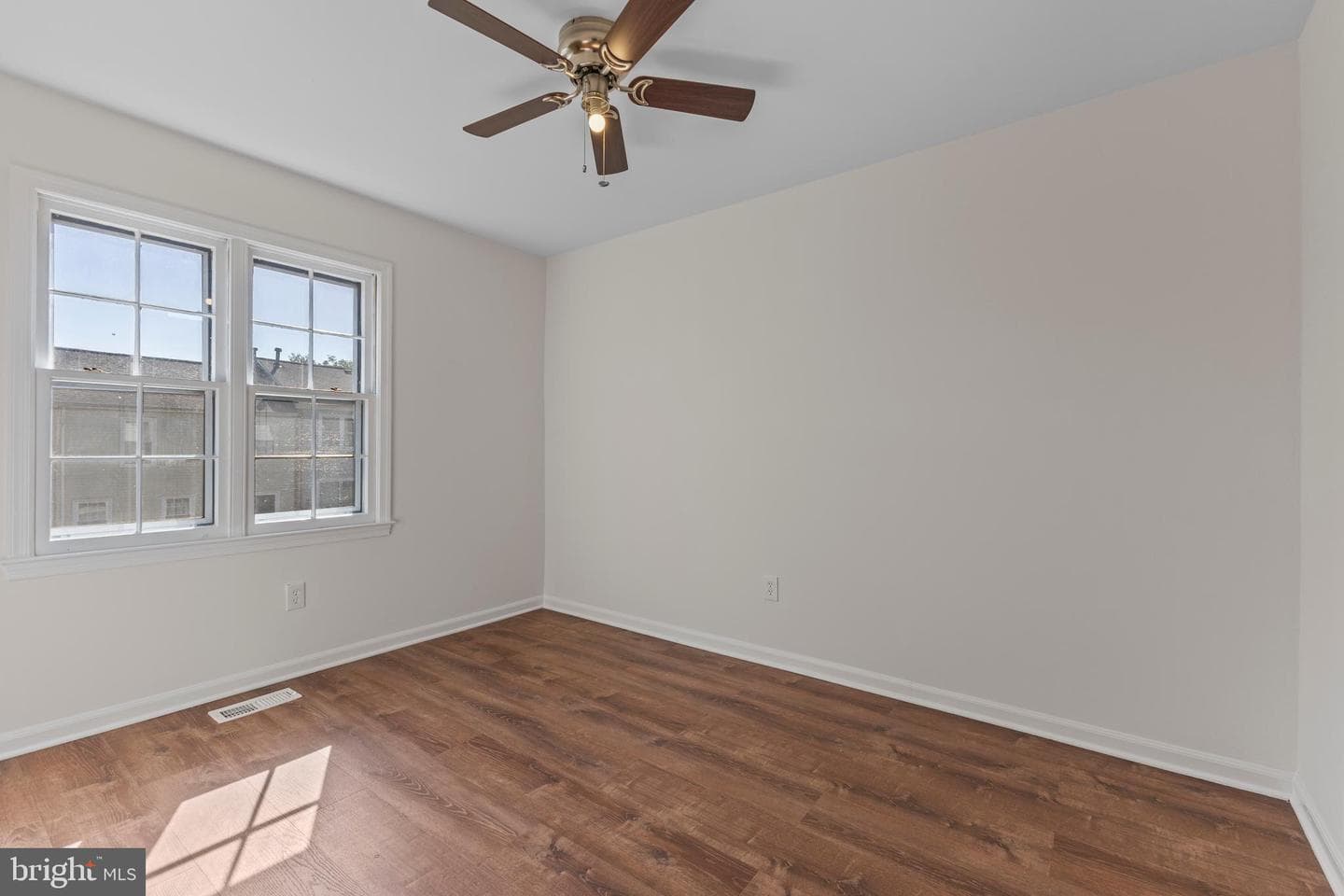 5537 Kendrick Lane photo 24