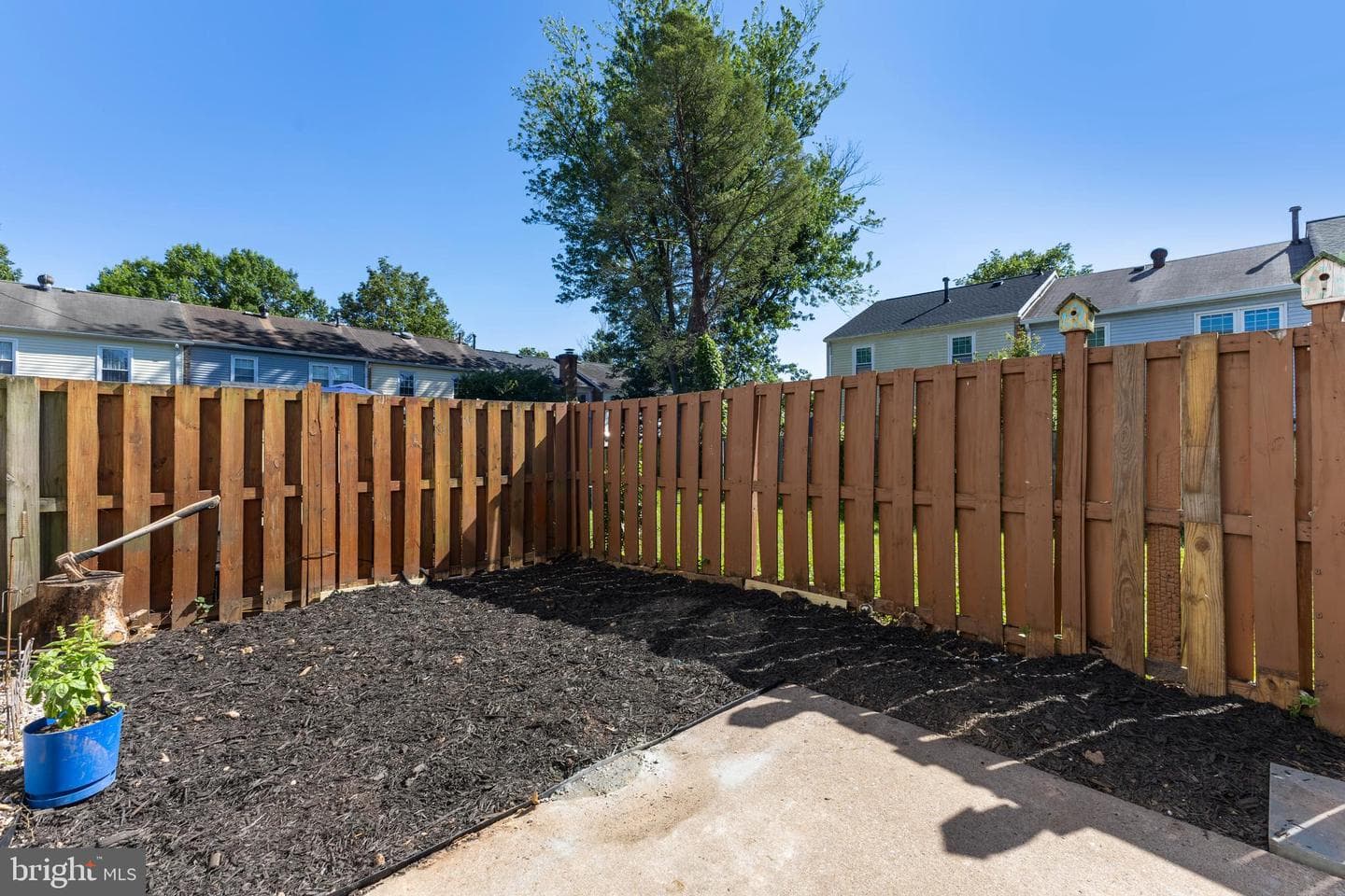 5537 Kendrick Lane photo 7