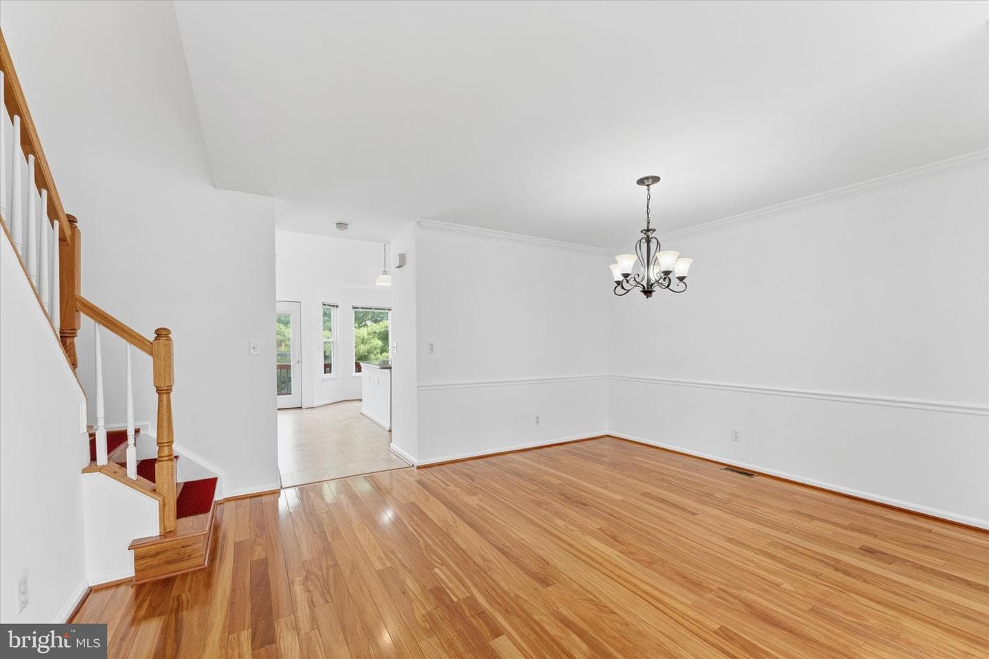 2550 James Monroe Circle photo 16