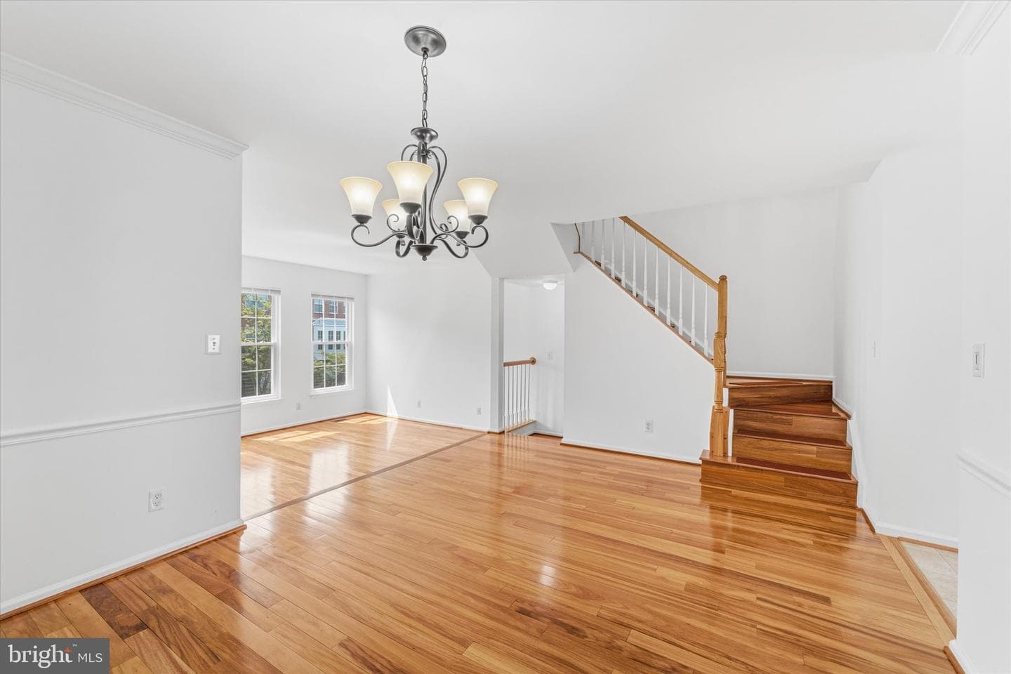 2550 James Monroe Circle photo 17