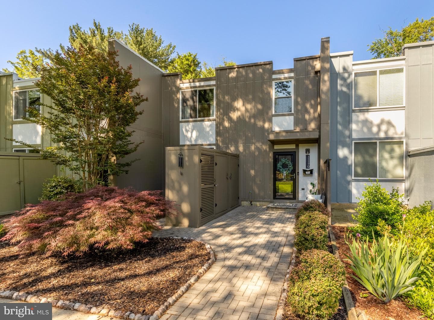 11170 Forest Edge Drive photo 1