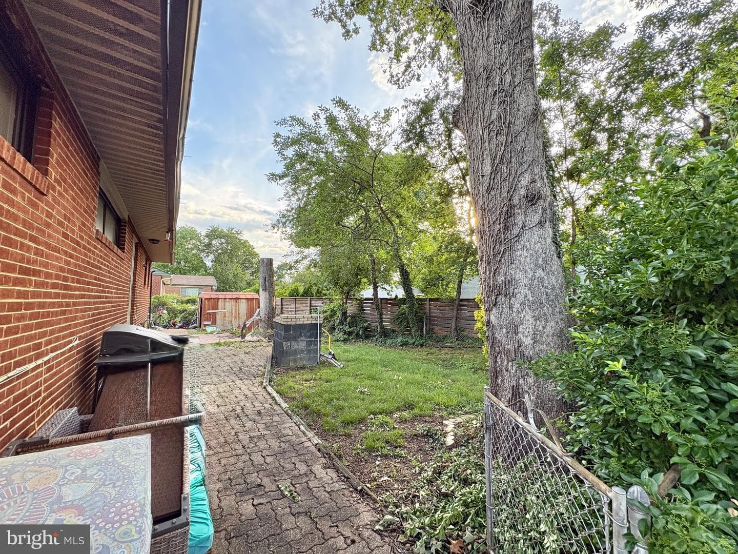 5610 Magnolia Lane photo 12