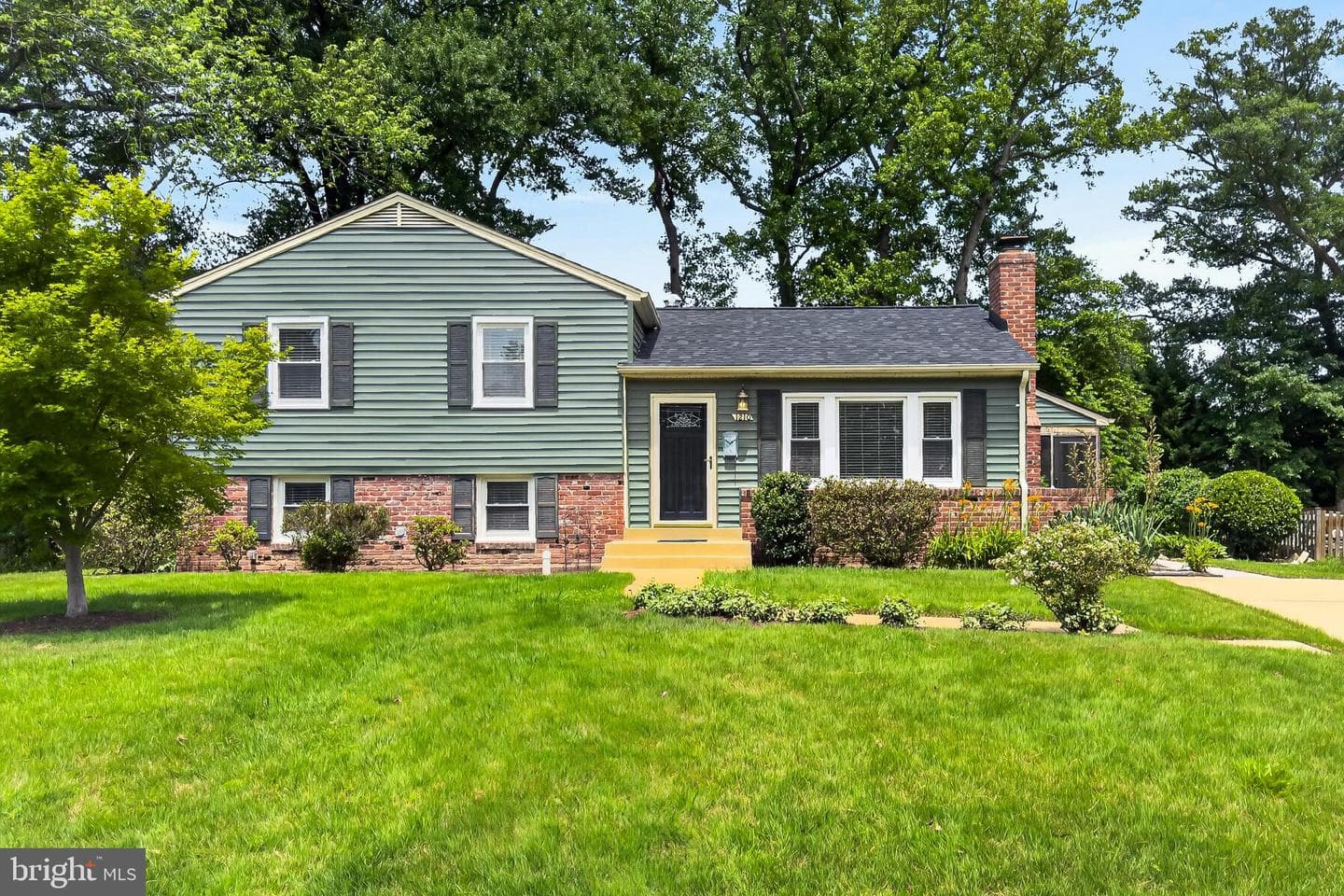 1210 Croton Drive, Alexandria