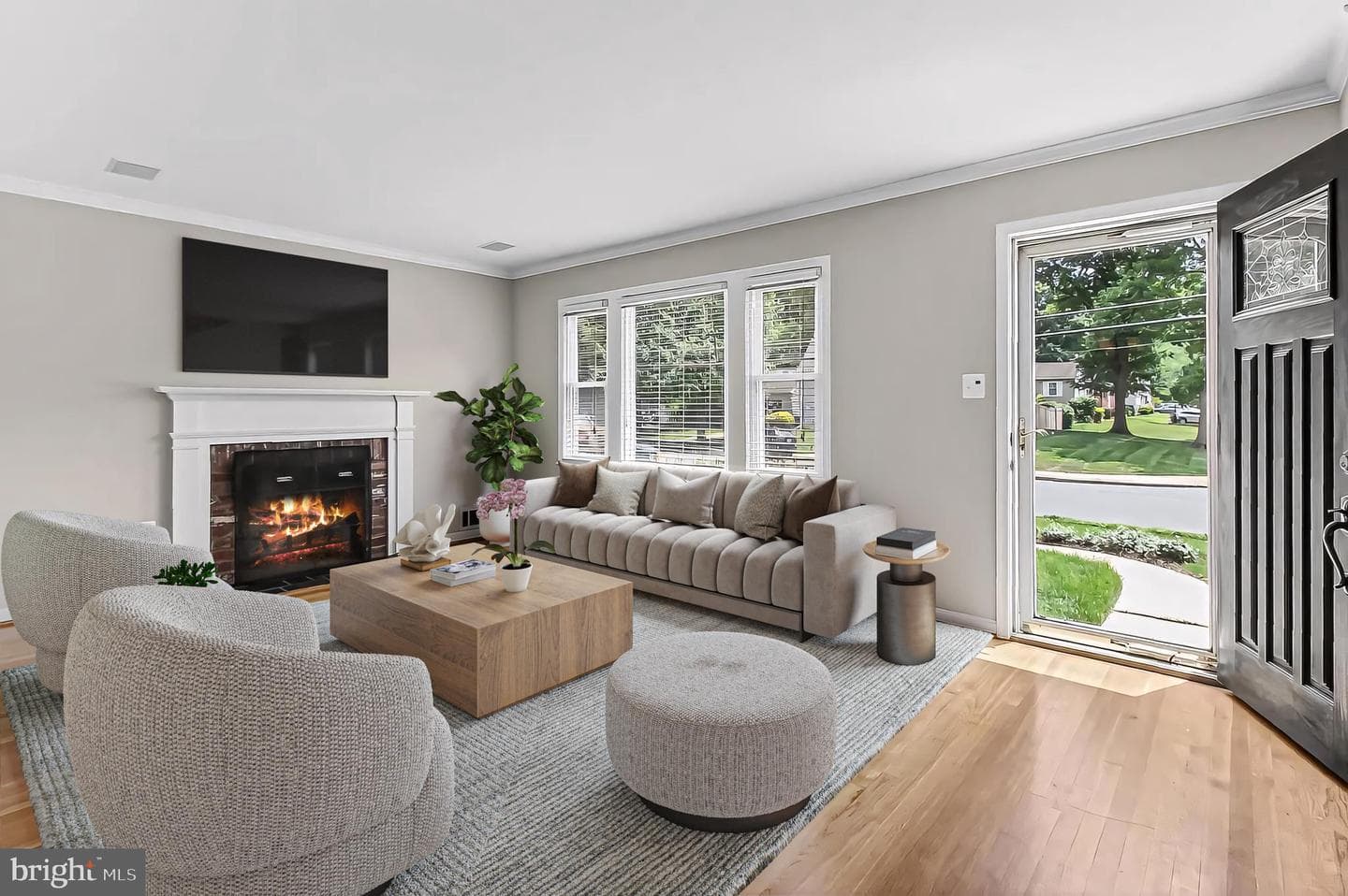 1210 Croton Drive photo 3