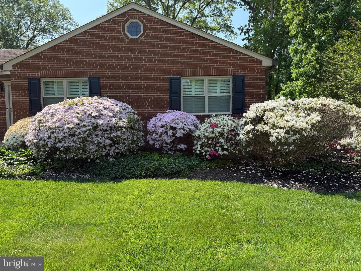 5515 Bradley Boulevard, Alexandria