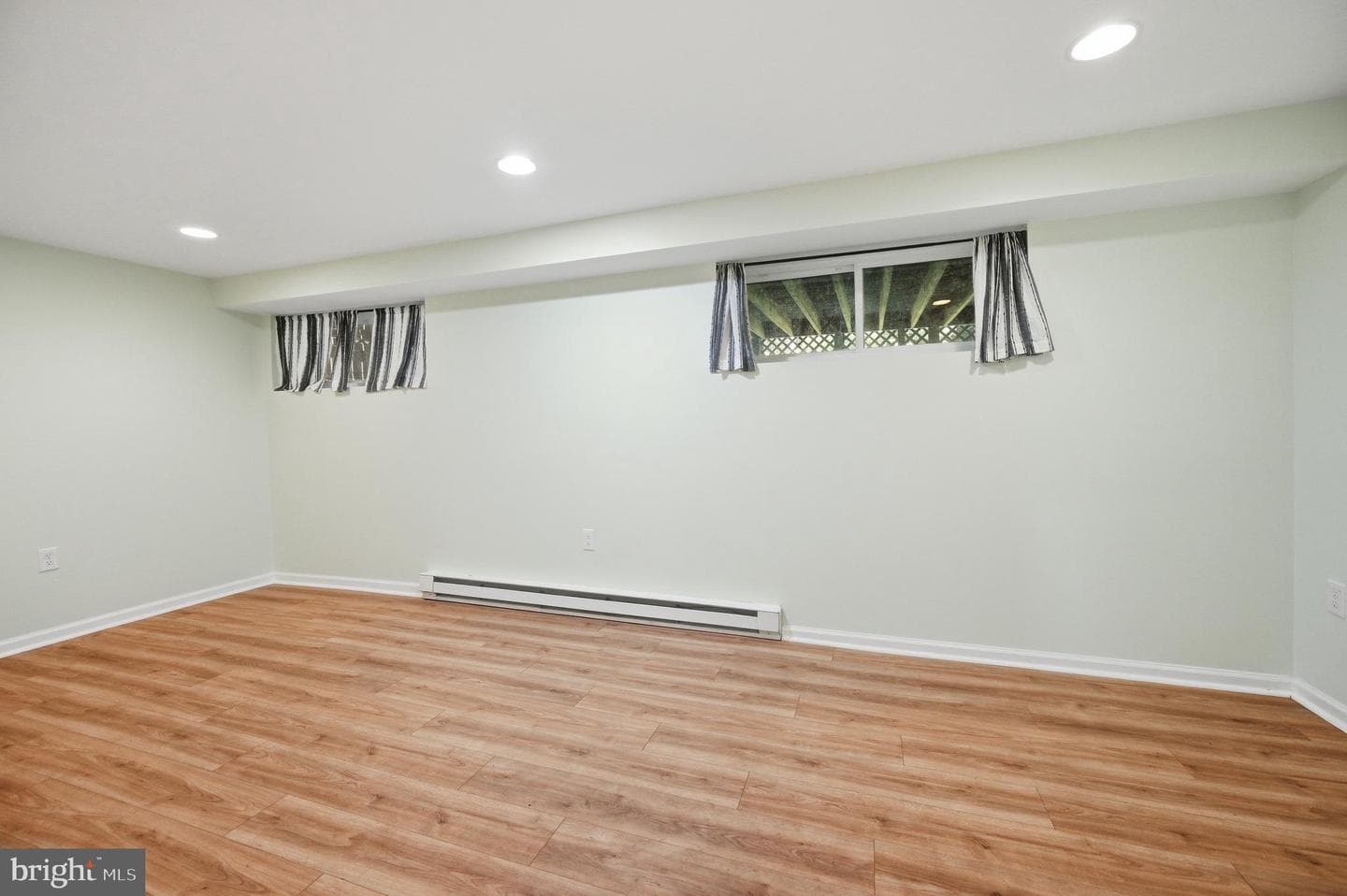 8523 Springman Street photo 30
