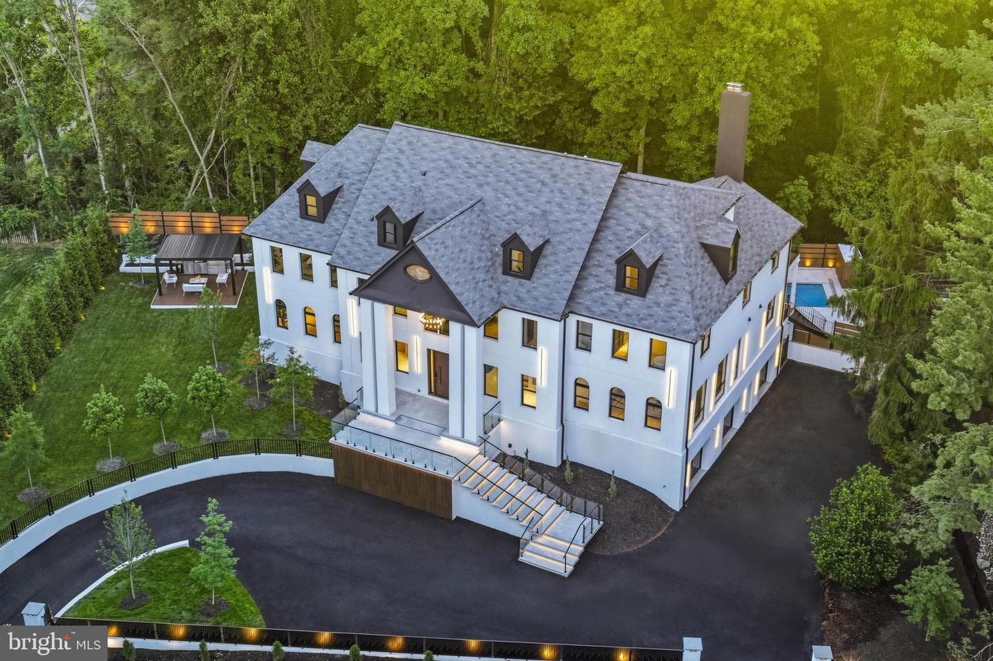 1124 Savile Lane, Mclean