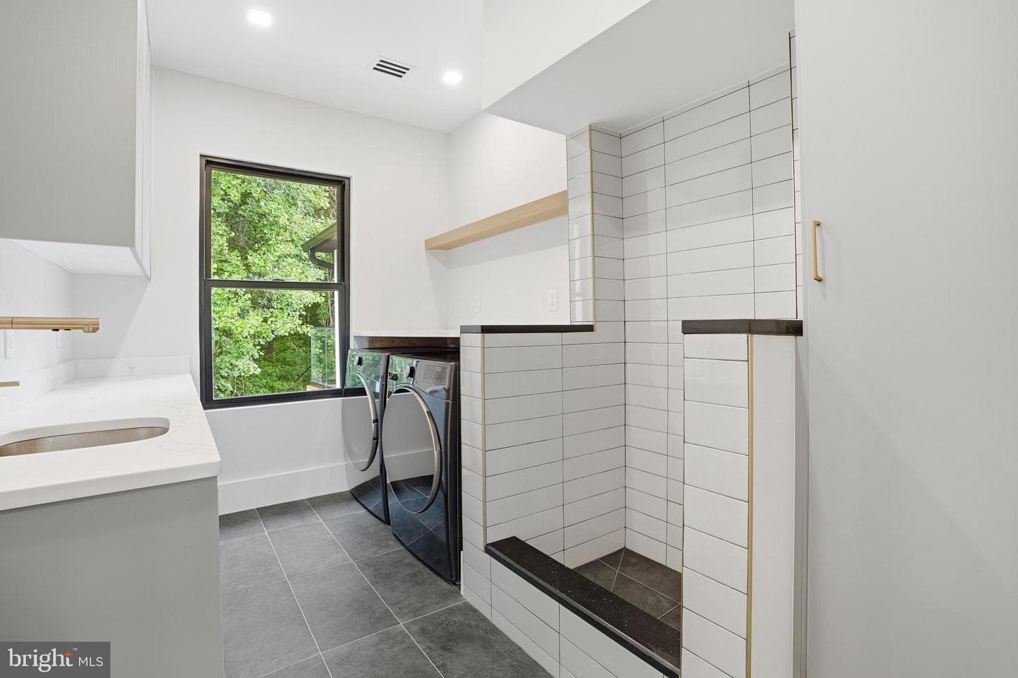 1124 Savile Lane photo 68