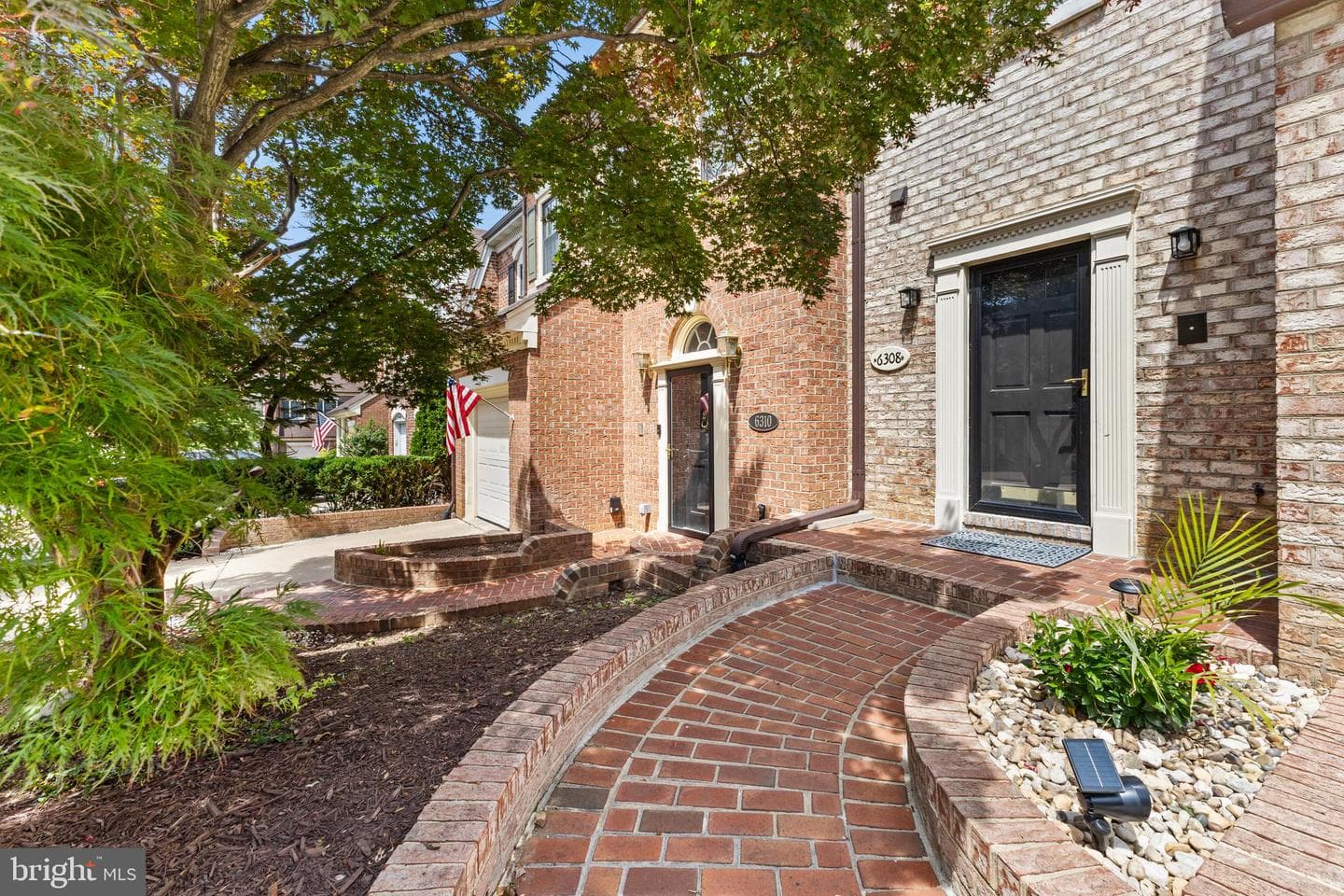 6308 Chaucer View Circle photo 3