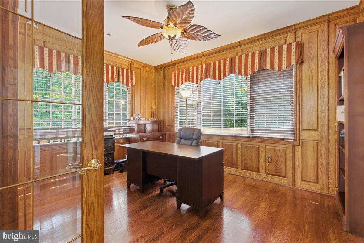 11224 Devereux Manor Lane photo 19