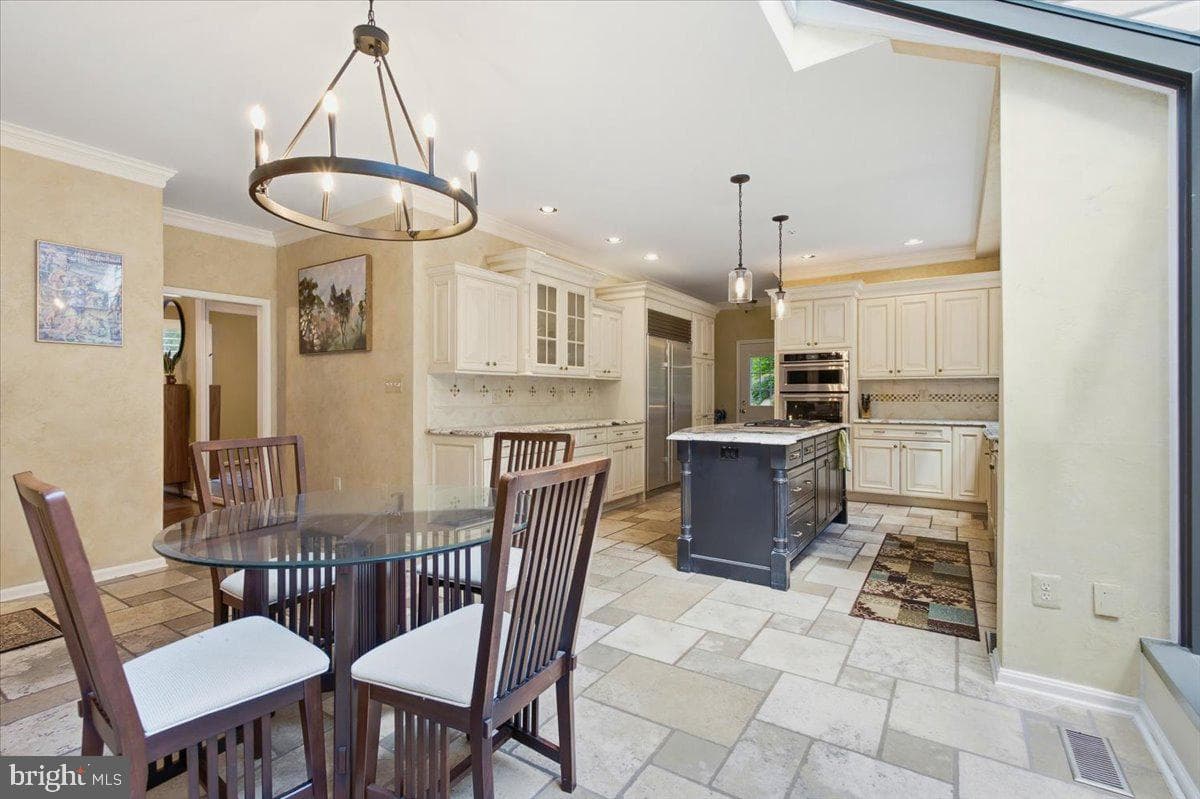 11224 Devereux Manor Lane photo 22