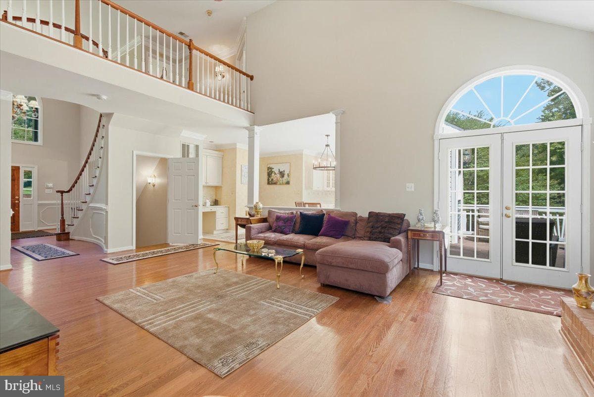 11224 Devereux Manor Lane photo 7
