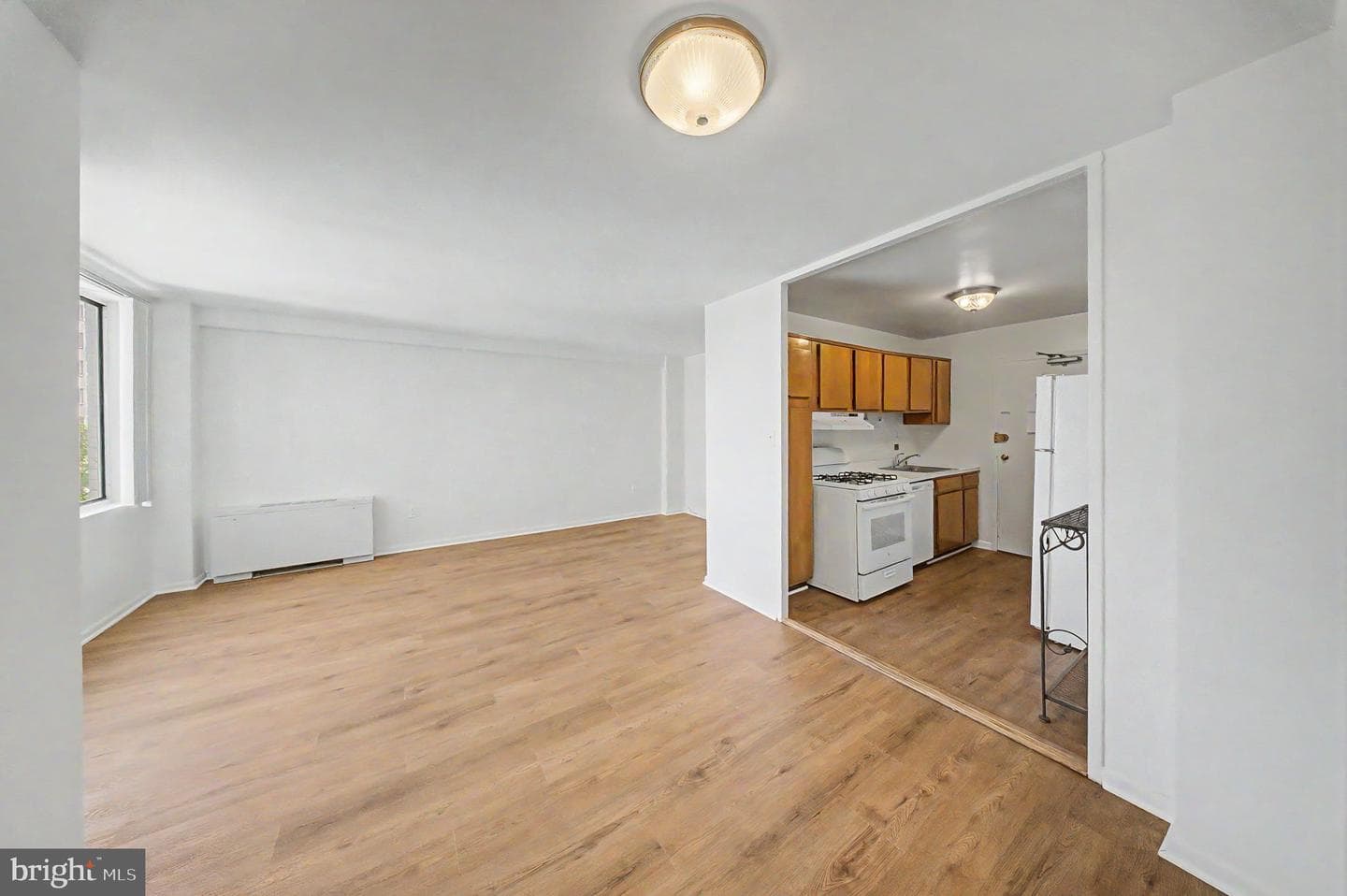 6631 Wakefield Drive #520 photo 3
