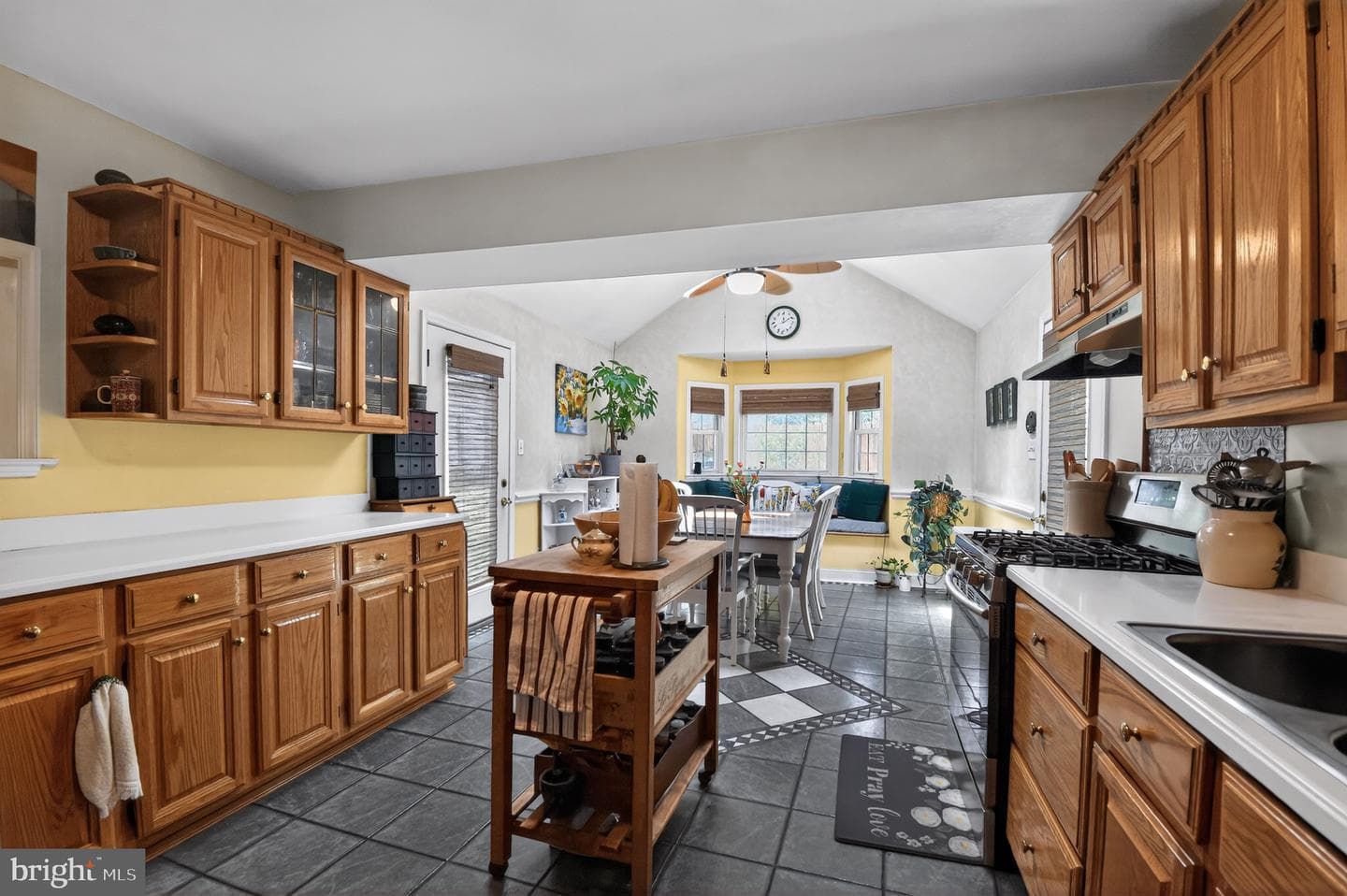 7941 Harwood Place photo 24