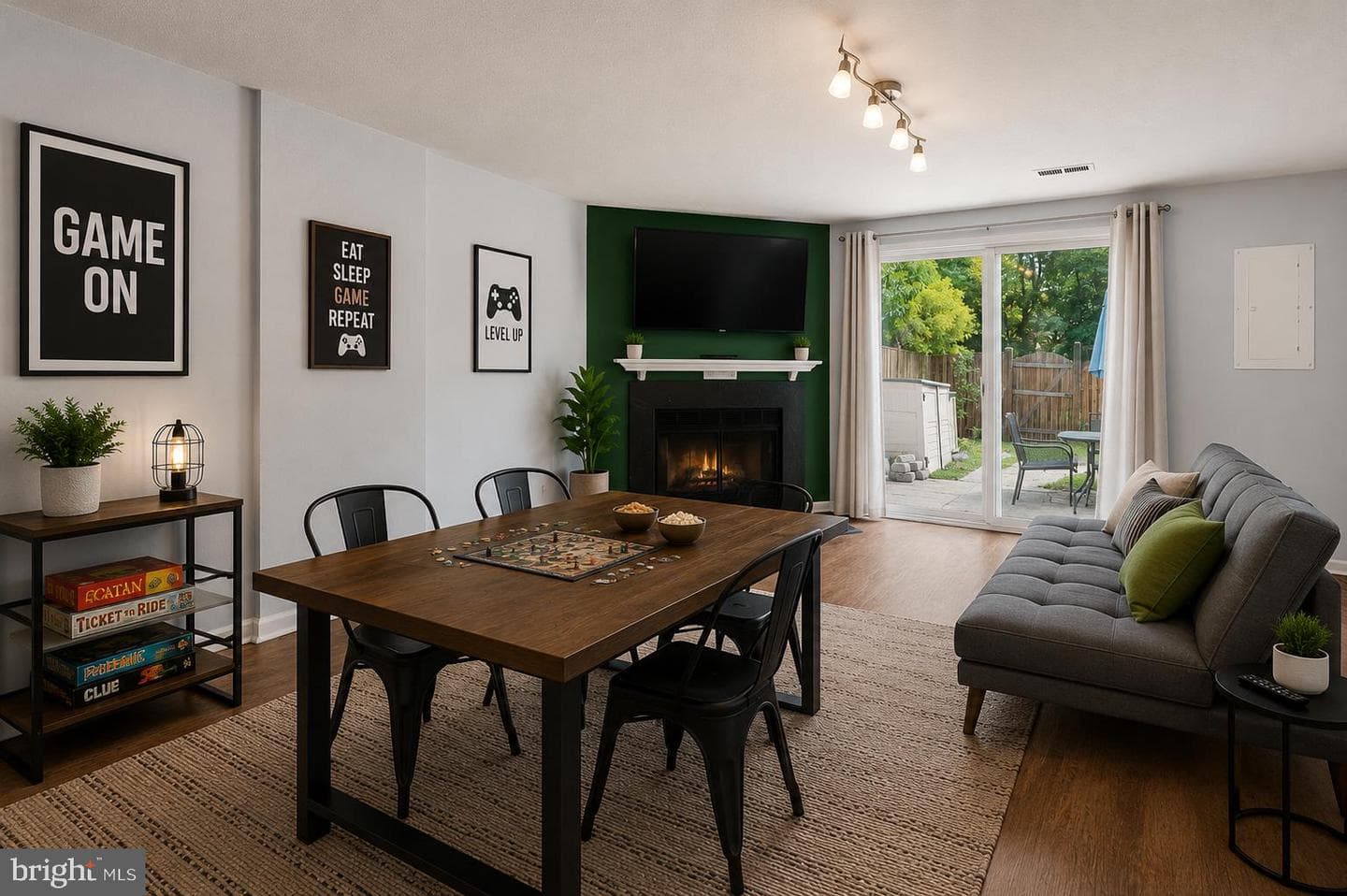 6472 Brick Hearth Court photo 30