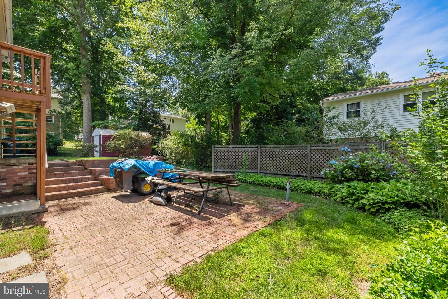 6914 Hadlow Drive photo 42