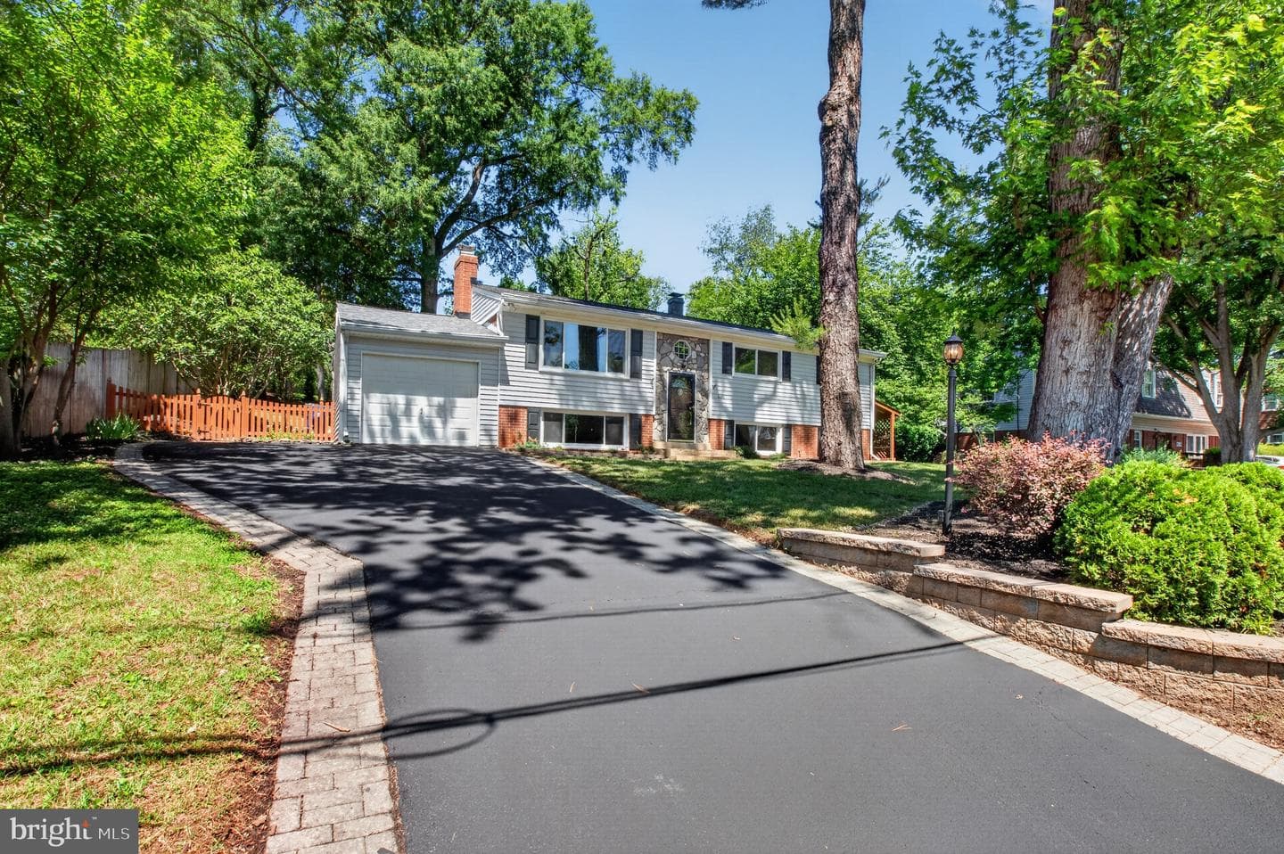 8600 Washington Avenue, Alexandria