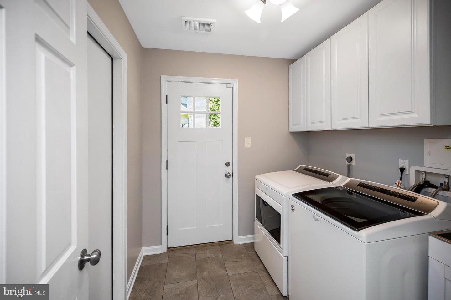 4611 Tapestry Drive photo 21