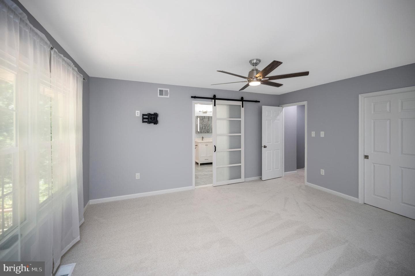 4611 Tapestry Drive photo 28