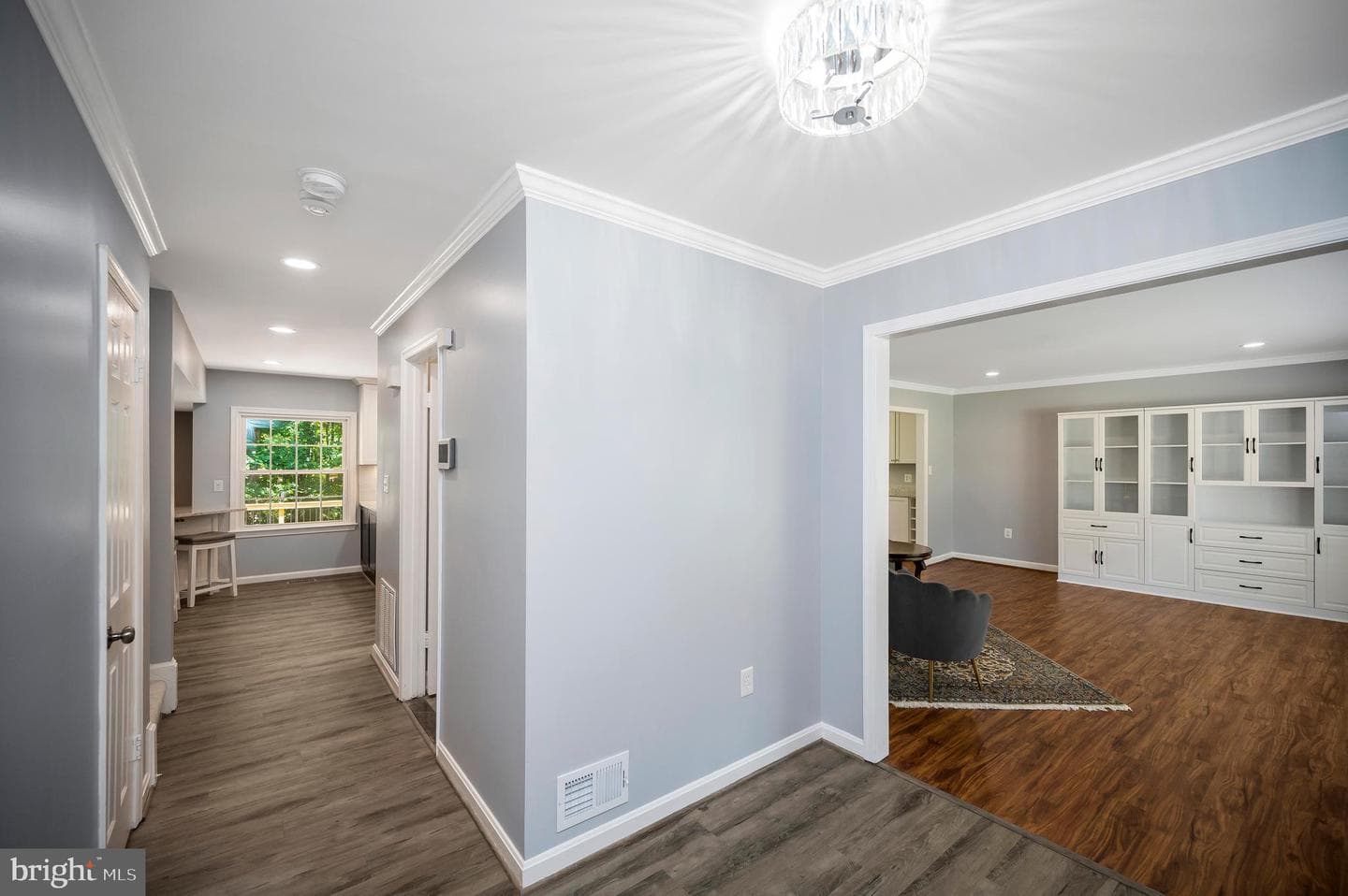4611 Tapestry Drive photo 3