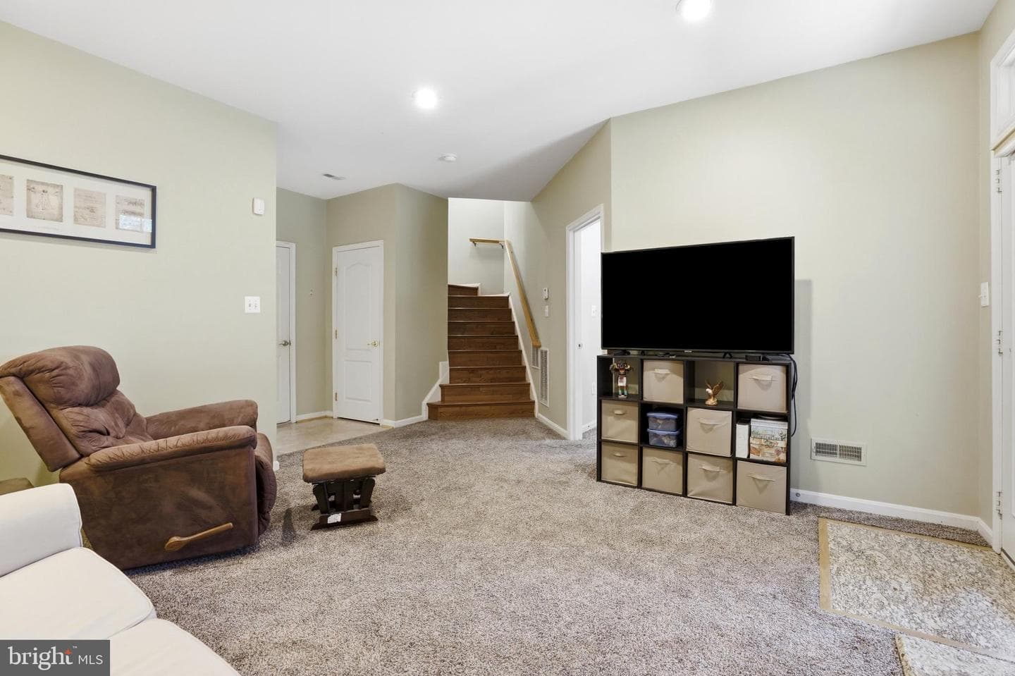 6486 Sutcliffe Drive photo 40