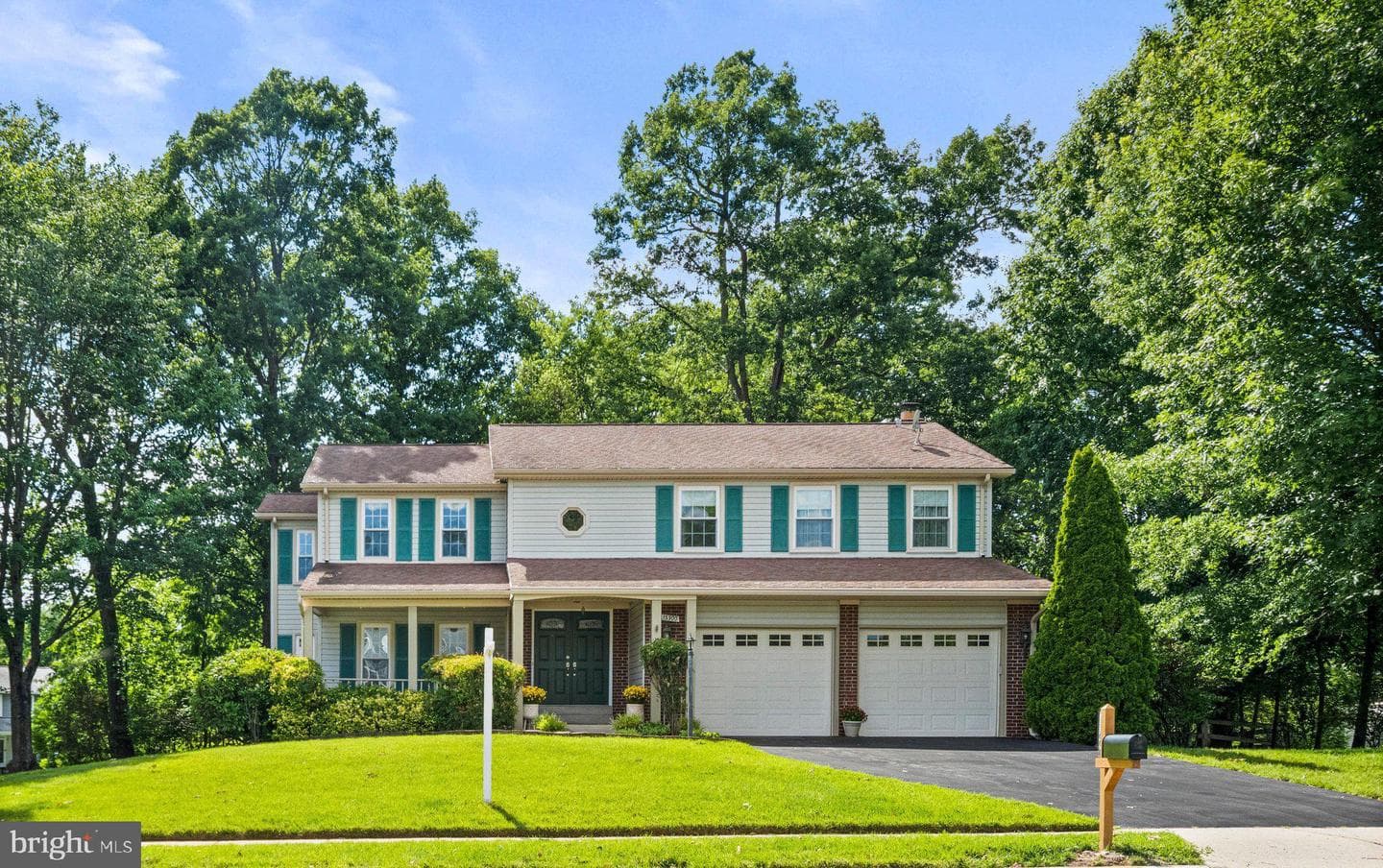 13300 Tuckaway Drive, Fairfax