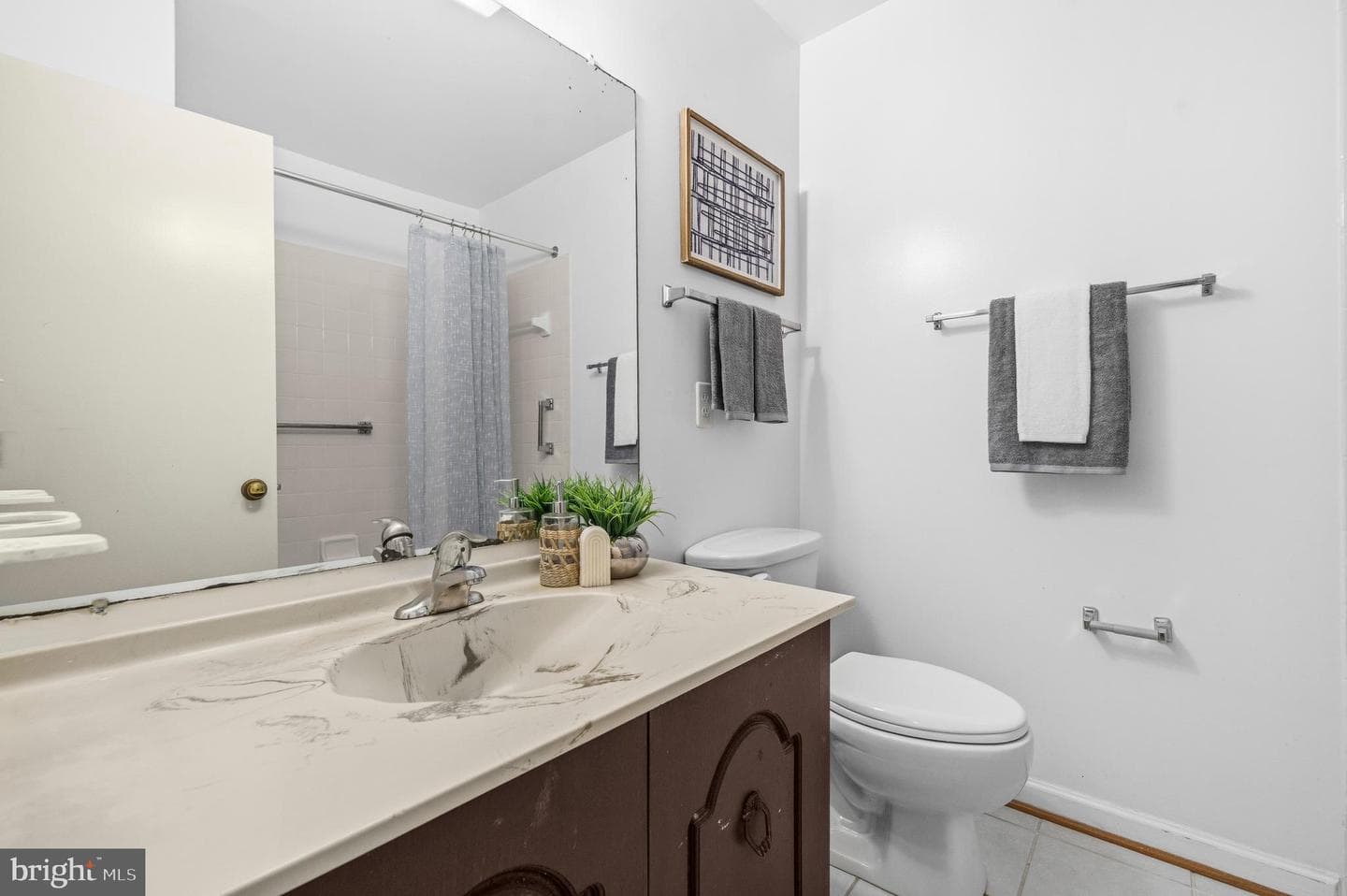 9822 Sweet Mint Drive photo 32
