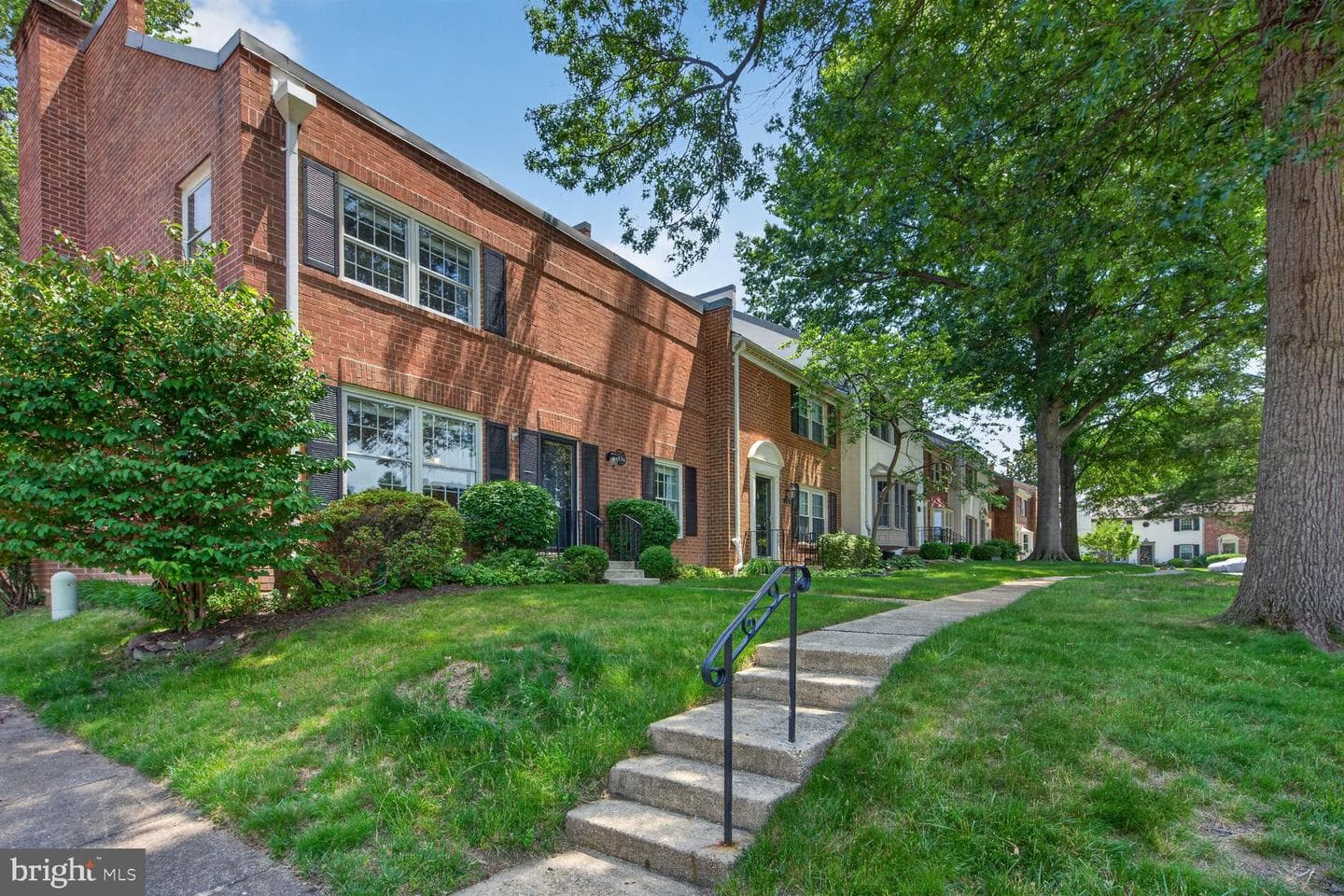 8336 Garfield Court, Springfield