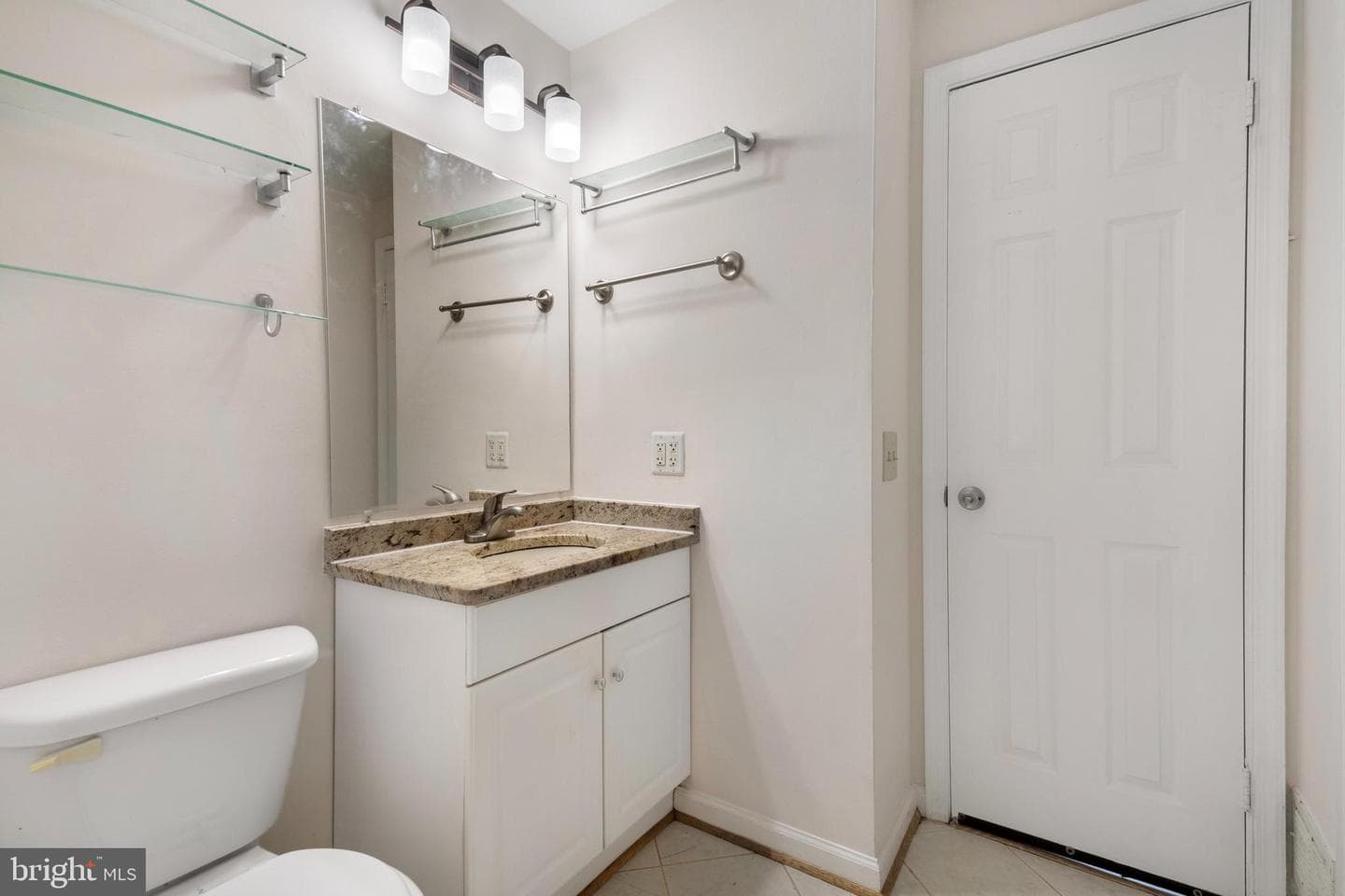 6117 Martins Landing Court photo 31