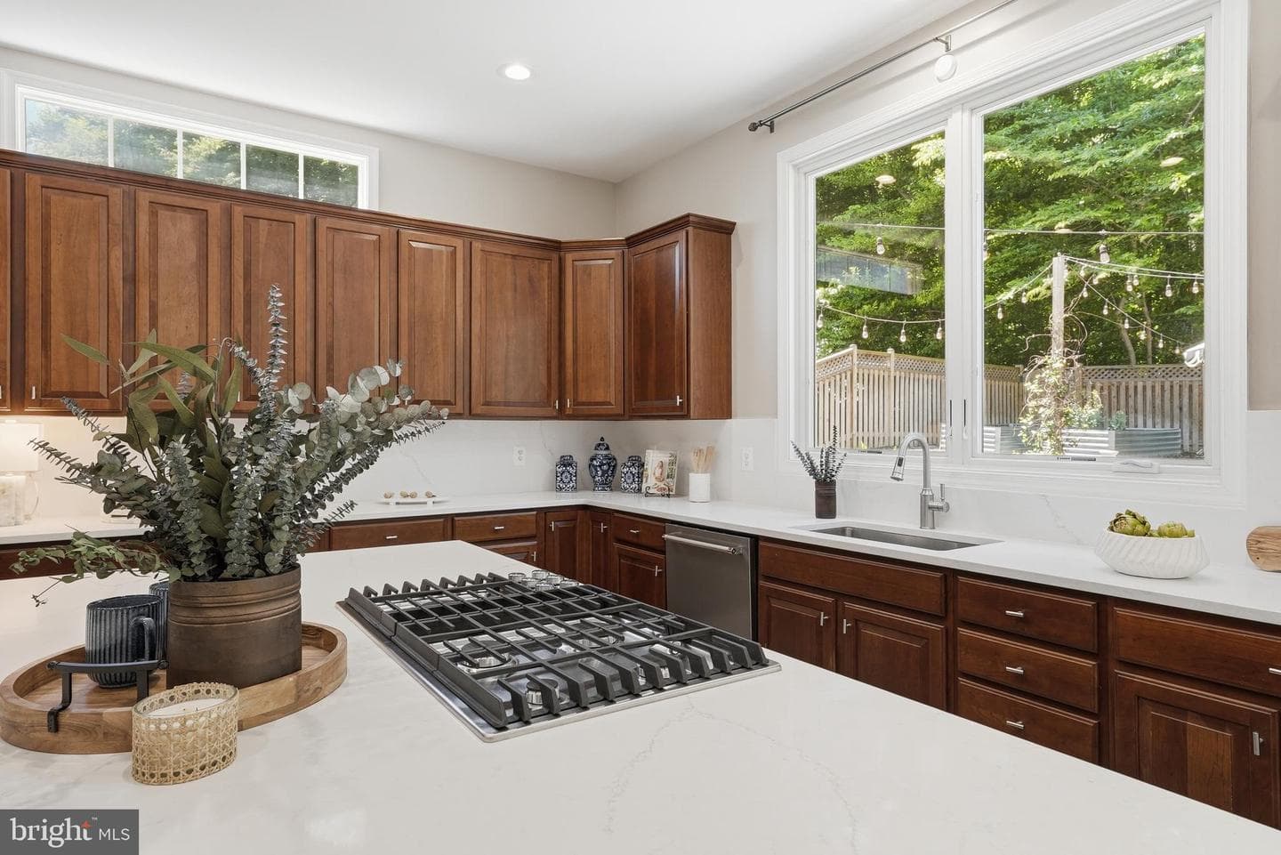 7822 Gambrill Woods Way photo 17