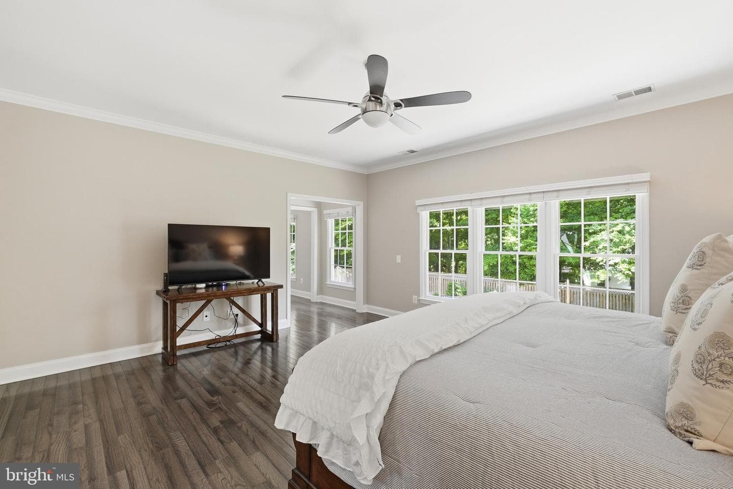 7822 Gambrill Woods Way photo 37